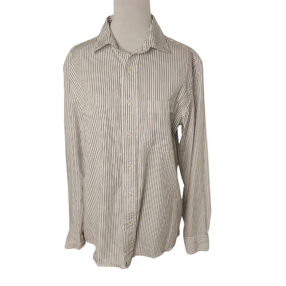 Banana Republic Black and White Button Up Shirt Size Small